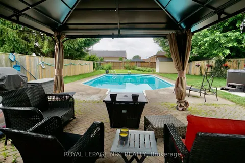 6967 Dell Avenue, ON L2G 4W1