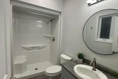 28 MATHEOS Crescent, ON K8V 0L3