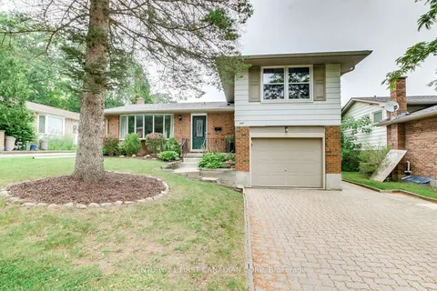 440 Castlegrove Boulevard, ON N6G 1K8