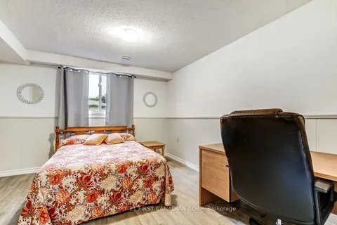 440 Castlegrove Boulevard, ON N6G 1K8