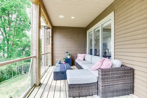 136 BRAYSIDE Street, ON N5L 1A2