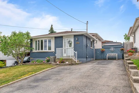 423 QUEEN VICTORIA Drive, ON L8W 1G7