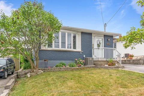 423 QUEEN VICTORIA Drive, ON L8W 1G7