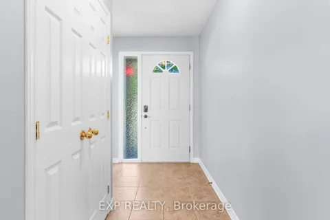114 ECHOWOODS Avenue, ON K2S 2E7