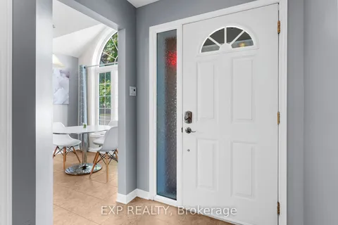 114 ECHOWOODS Avenue, ON K2S 2E7