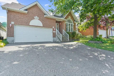 114 ECHOWOODS Avenue, ON K2S 2E7
