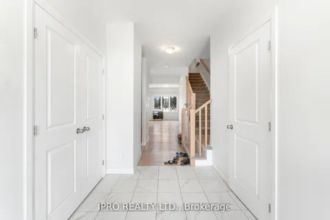 162 Dempsey Drive, ON N5A 0K5