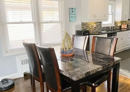 147 Linwood Avenue, ON L3K 5K1