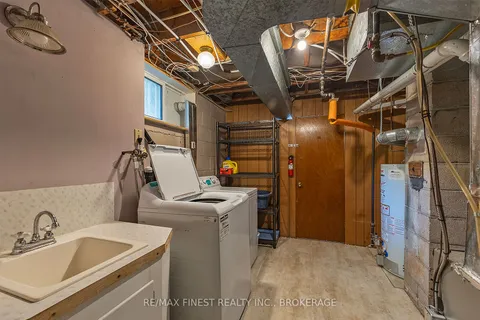 1215 Johnson Street, ON K7M 2P1