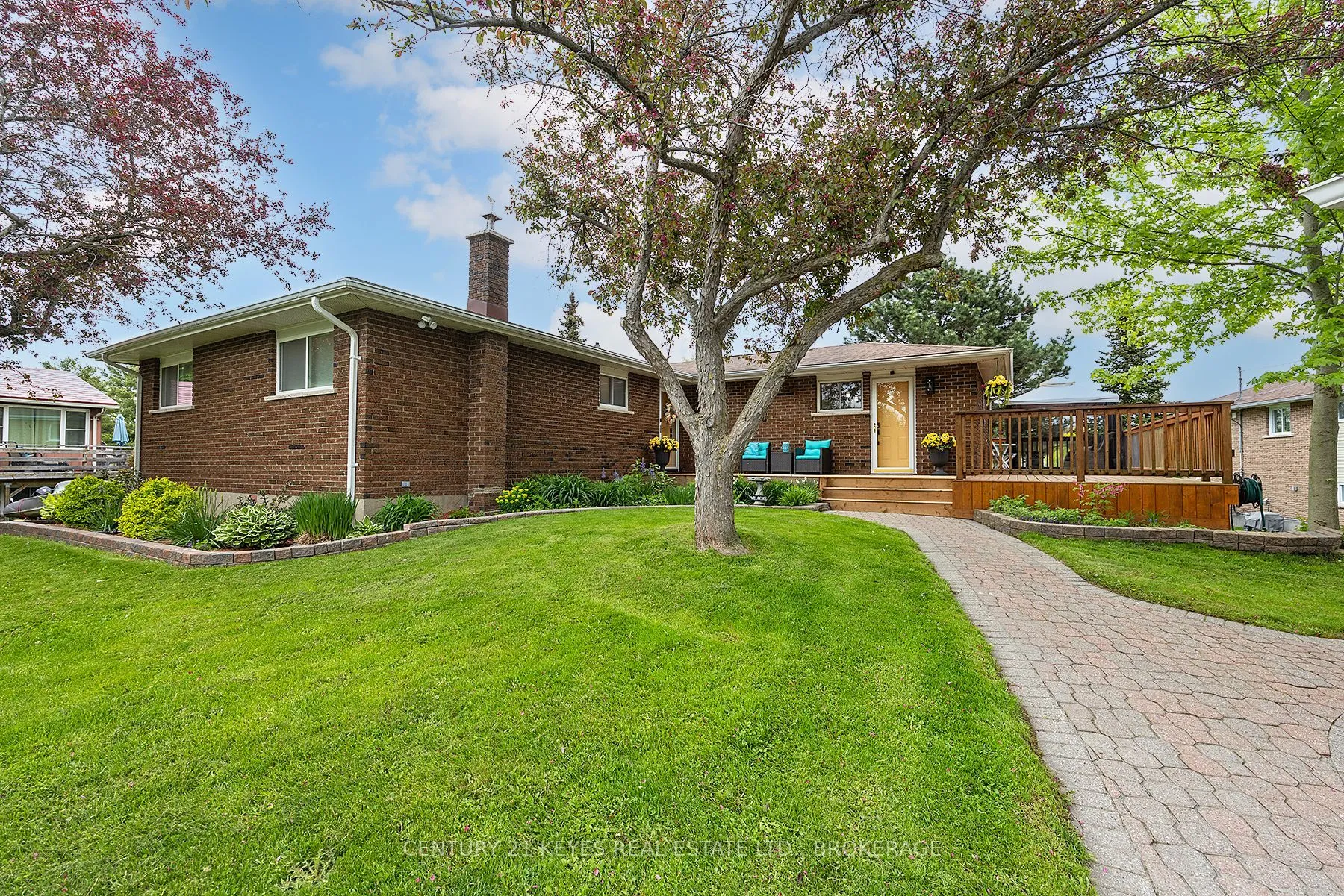 38 Willowbank Road, ON K7G 2V5