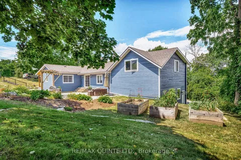 14 Eastern Avenue, ON K8N 4Z1