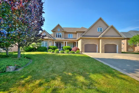 7995 CATHEDRAL Drive, ON L2H 2Z2