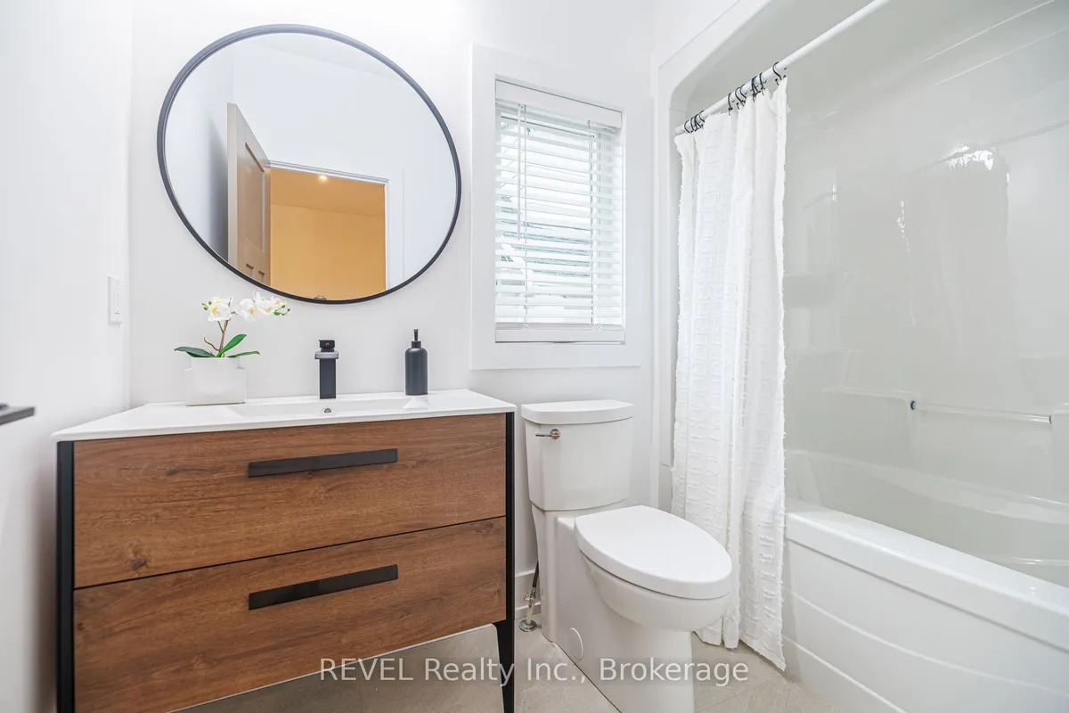 752 GORHAM Road, ON L0S 1N0