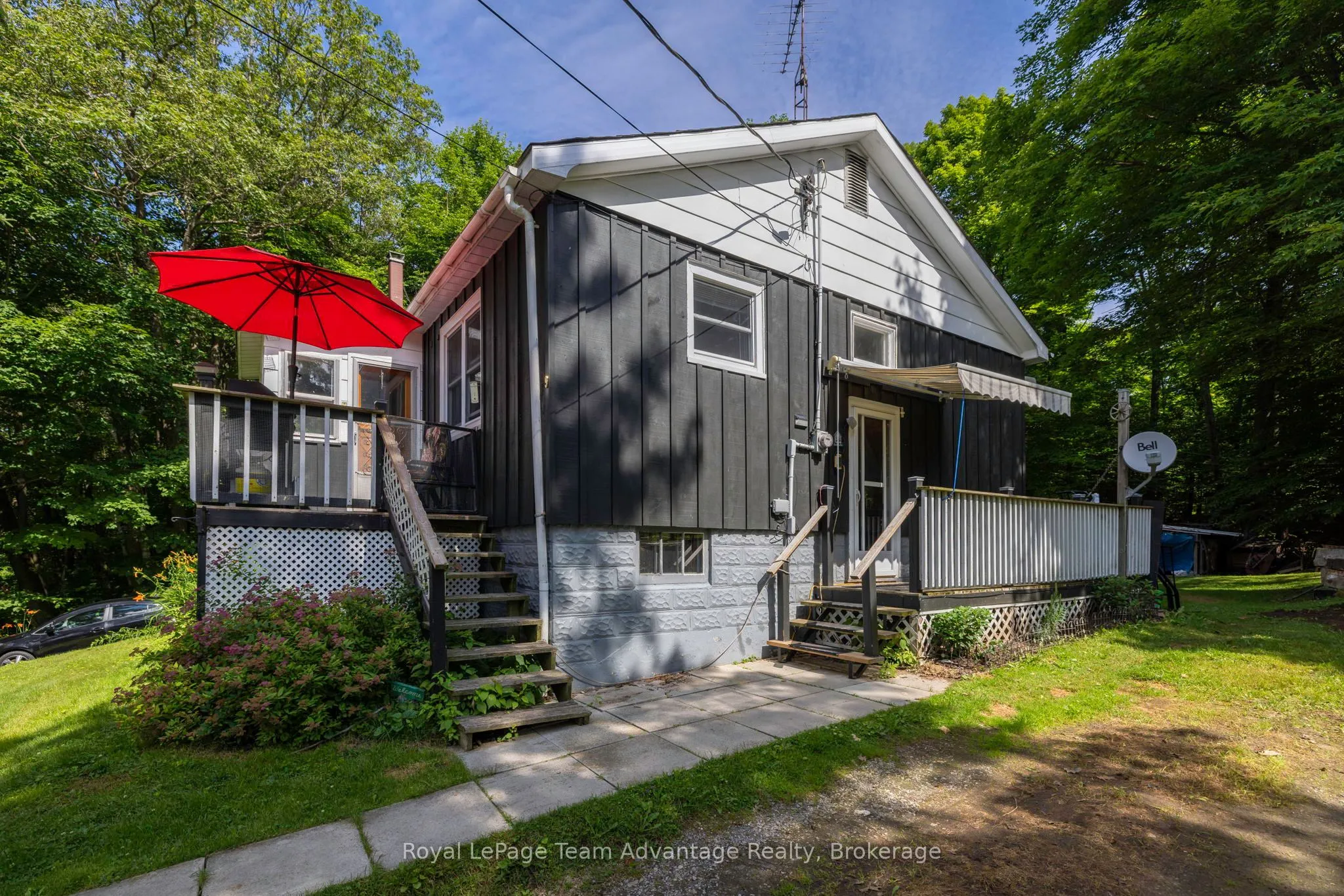 9 Woods Lane, ON P2A 2W8