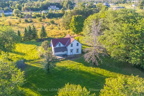 1102 Perth Road, ON K7A 4S7