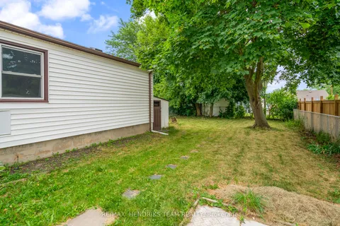 20 Eastbourne Avenue, ON L2M 5K4