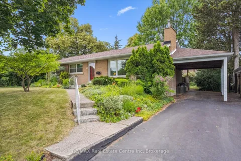 29 Echo Drive, ON N1G 1H1
