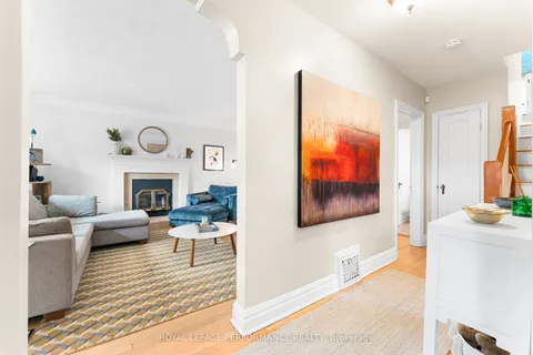240 Daniel Avenue, ON K1Y 0C8