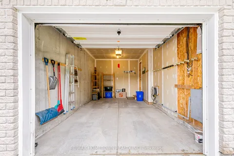 271 Beley Street, ON K6V 7M8