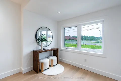 4471 First Avenue, ON L2E 4G1