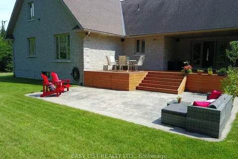 110 Monck Square, ON K0J 1P0