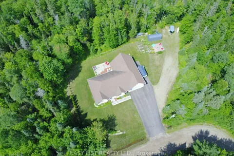 110 Monck Square, ON K0J 1P0