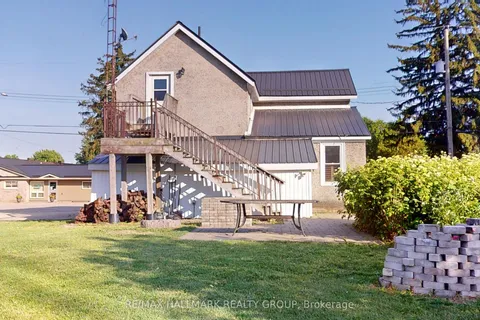 10 Wellington Street, ON K0E 1B0