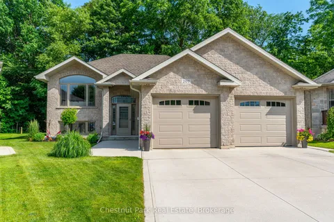 207 2nd Street, ON N4K 0A6