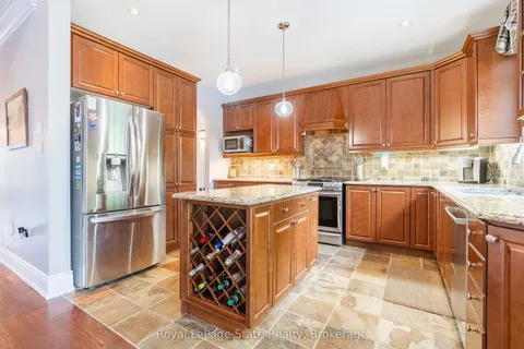 7 Riesling Street, ON L3M 5S1