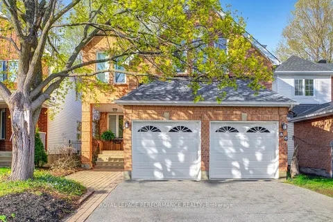 56 Ipswich Terrace, ON K2K 2R3