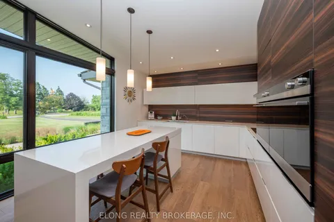 1024 Beaverdams Road, ON L2E 6S4