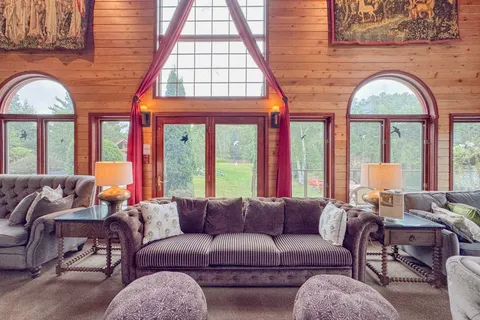 2004A, 2004B, 2006 Bay Lake Road, ON K0L 1C0