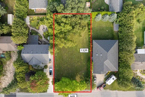 10 Hamilton Street, ON N0M 1G0