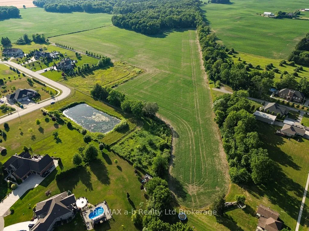 000 Deer Crescent, ON N0J 1C0