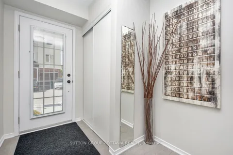 408 Sadar Private, ON K2J 3T3