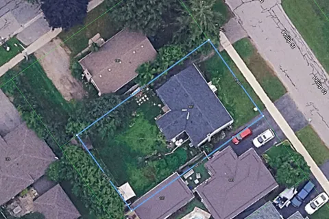 887 Philip Street, ON K9H 6E4