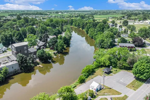 73 King Street, ON K0C 1H0