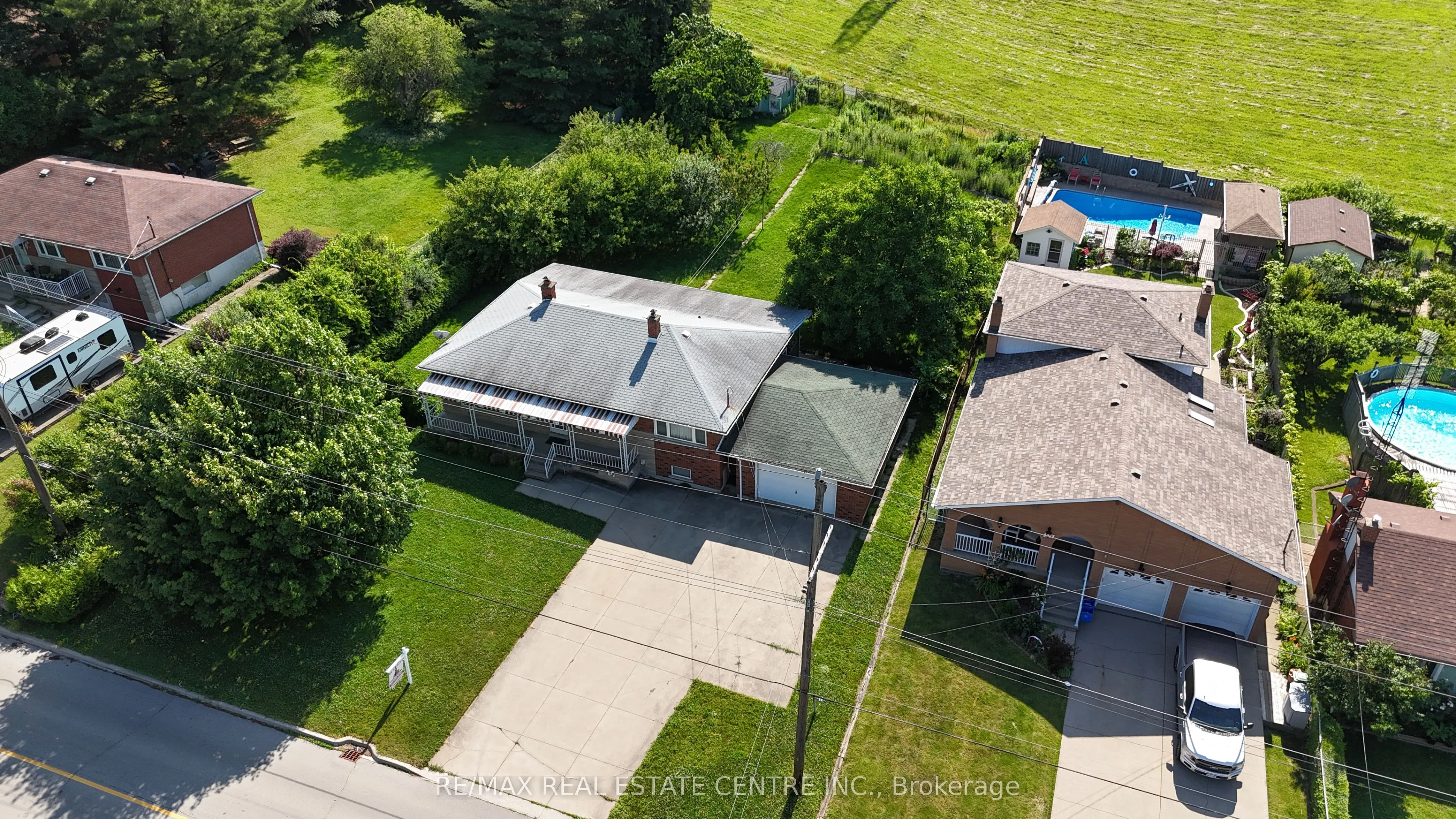 392 Upper Horning Road, ON L9G 3K9