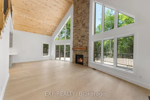 743 Lakewoods Drive, ON K0J 1B0