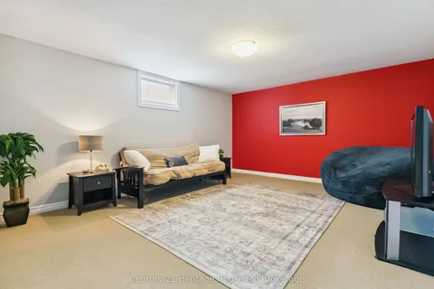 2234 Thornicroft Crescent, ON N6P 1T6