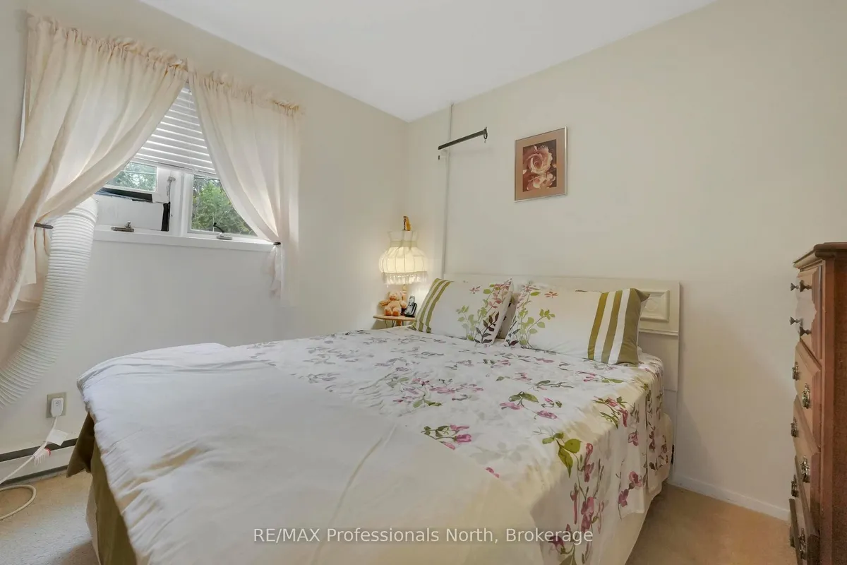 10 Stouffer Street, ON K0M 2K0