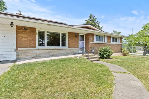 140 Champlain Drive, ON L2A 1Z8