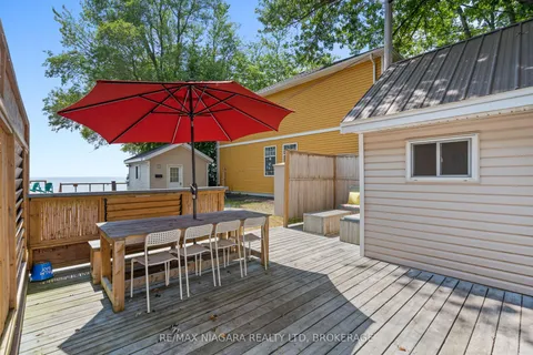 12343 Lakeshore Road, ON L0S 1V0
