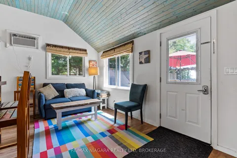 12343 Lakeshore Road, ON L0S 1V0