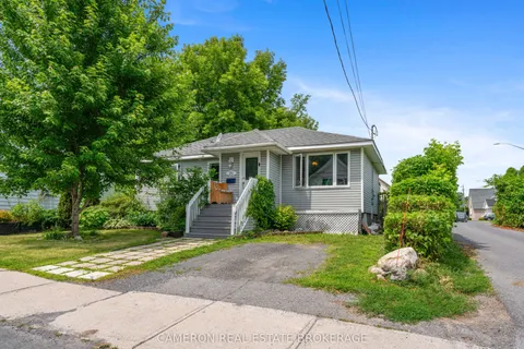 25 Sixth Street, ON K6J 2W2