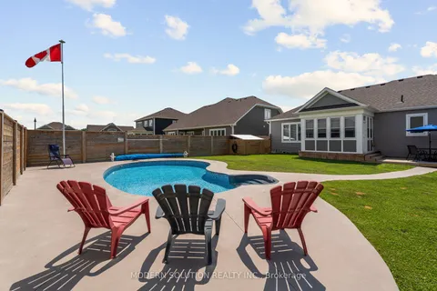 35 Browning Boulevard, ON P1L 0G2