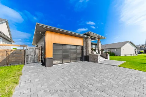 8 Drew Street, ON K8H 0G4