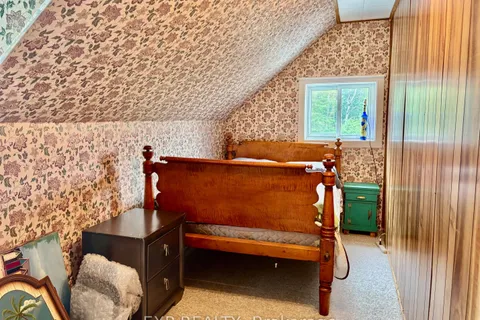 5835A Matawatchen Road, ON K0J 1R0