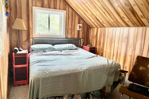 5835A Matawatchen Road, ON K0J 1R0