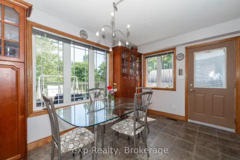 910 26th Street, ON N4K 5N3